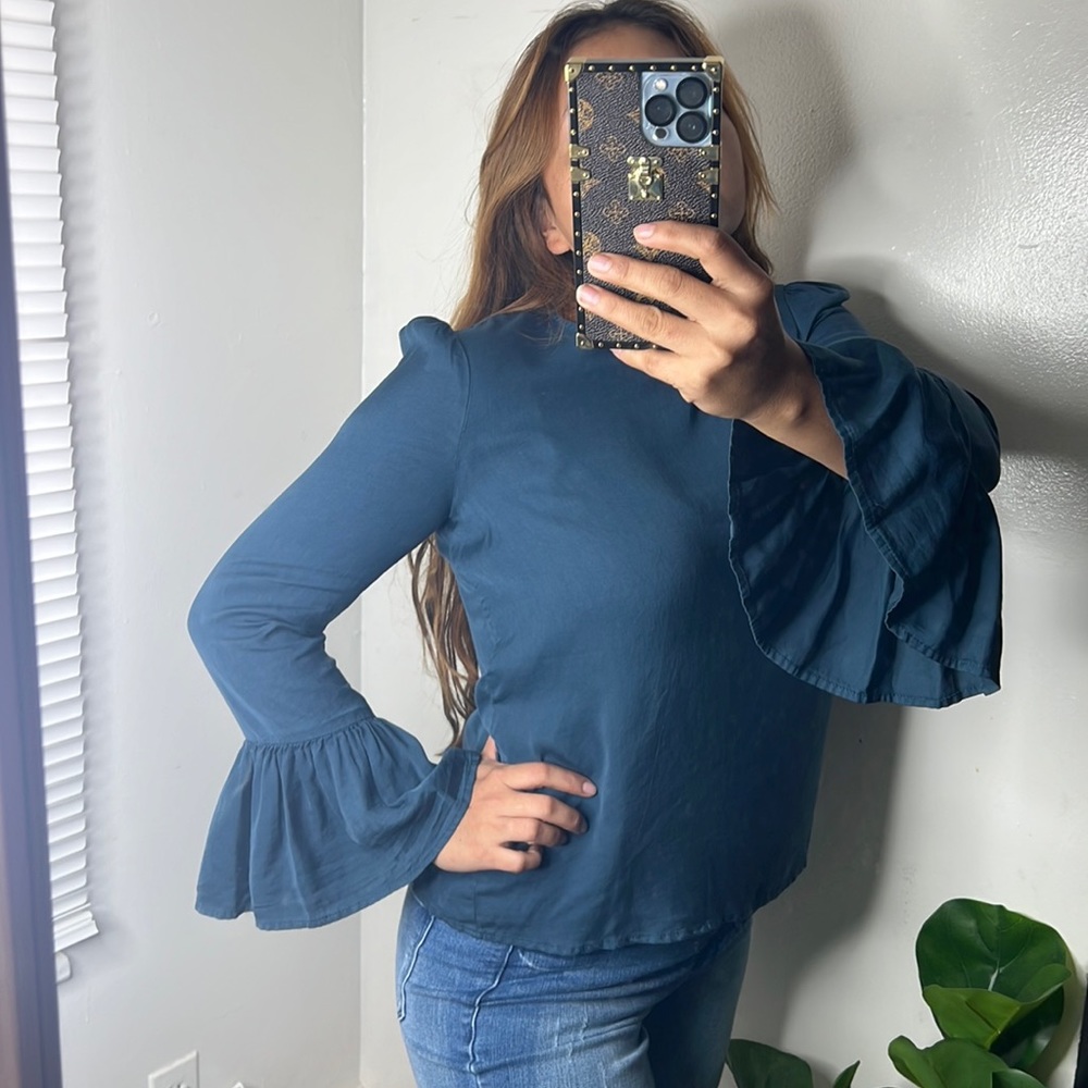 Francesca’s  blue rair size sn 100% lyocell